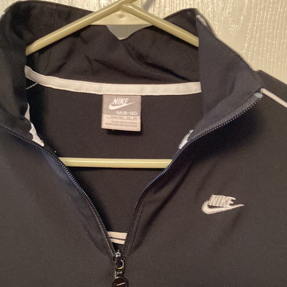 Nike jacket - Picture 2 of 10